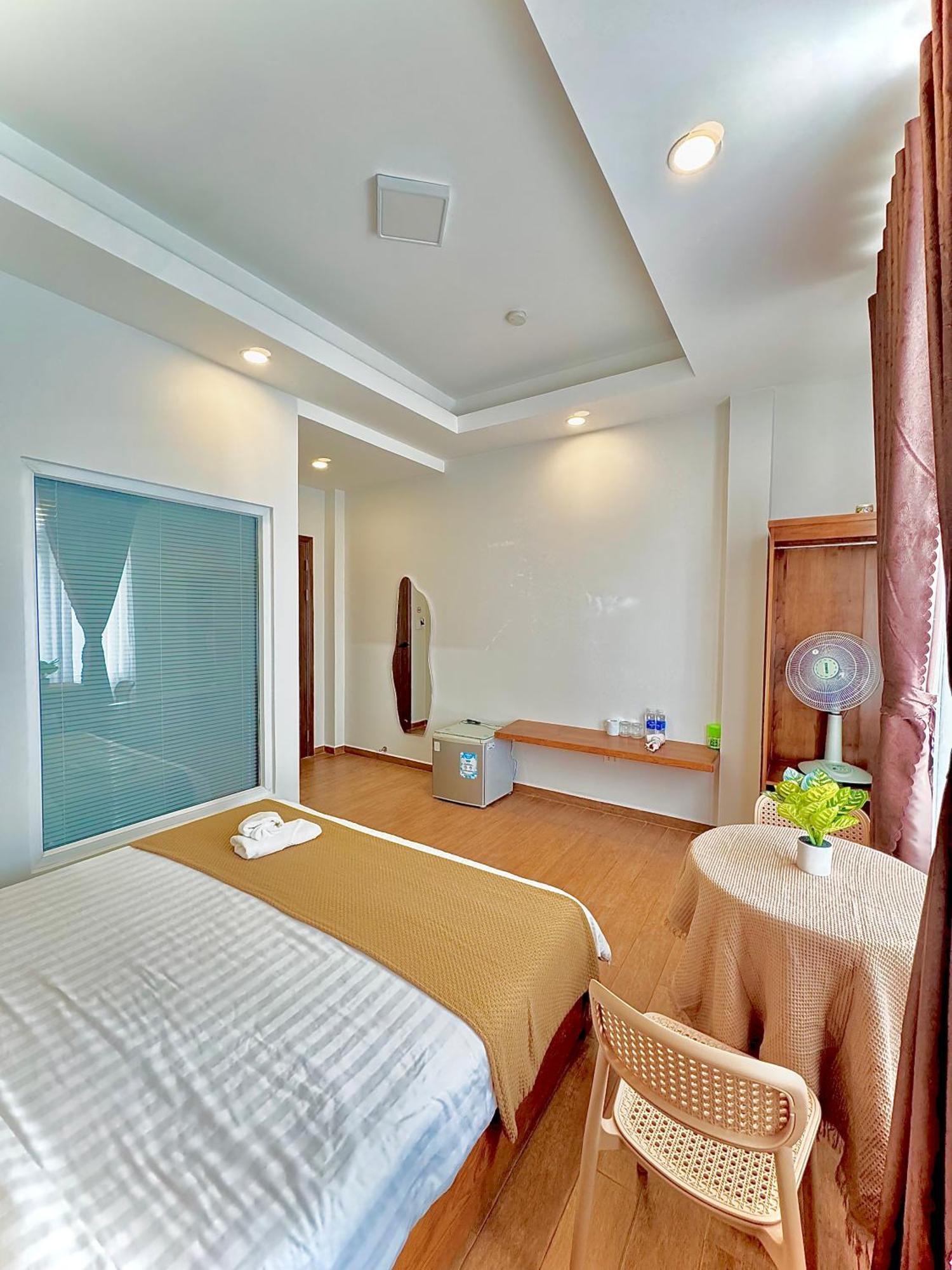 Quang Minh Dalat Hotel Exterior photo